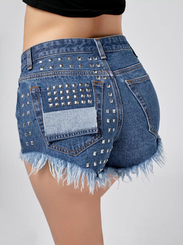 Trendy Rivet Frayed Denim Shorts