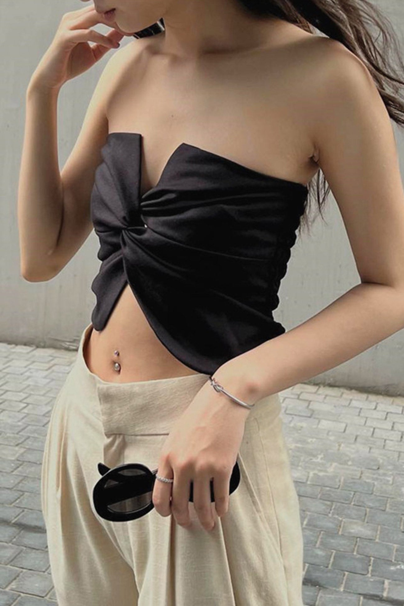 Solid Color Twisted Strapless Crop Top