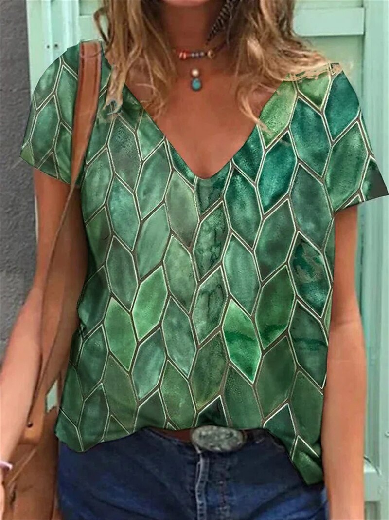 SUMMER GREEN GEOMETRIC GROOVE TEE